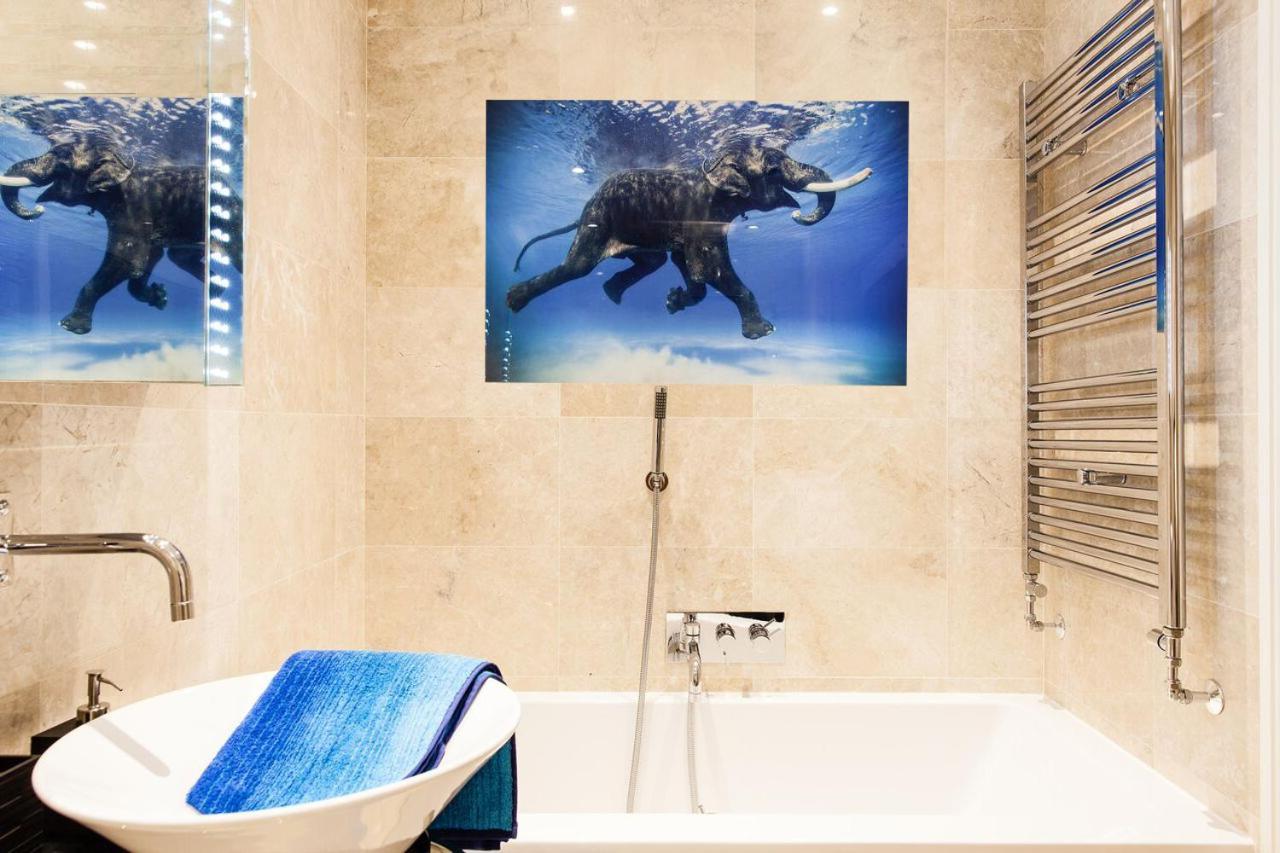 Appartamento Cool Covent Garden Theatre Design Hub For Families Friends Couples Londra Esterno foto